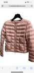 underbar puderrosa Moncler jacka/kavaj