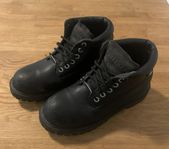 Skechers vinterkängor i strl. 43