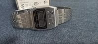 Casio A1100D-1EF Retro Digital Armbandsur