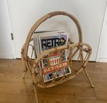 Retro vintage tidningsställ förvaring för tidningar