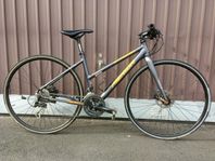 Merida S-Presso 28 tum, 9 x 3 växlar damcykel.