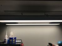Lampa (reflekterar ingen skugga)