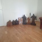 stora  tunga    buddha i trä   o sten