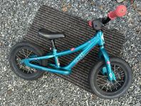 Balanscykel Scott Contessa 12 1/2 tum