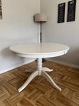 Vitt runt bord från IKEA