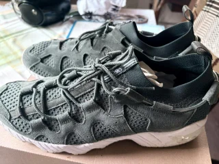 Asics Gel-Mai Knit träningsskor, oanvända. Till fyndpris.