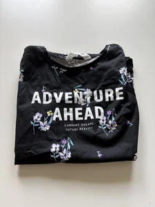 En blommig T-shirt!