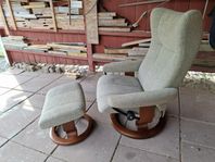 Ekornes stressless fåtölj och fotpall 