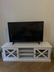 Tv-bänk