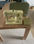 Symaskin Bernina record 730