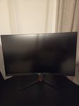 AOC 27" Välvd Gaming Skärm 144Hz 2560x1440
