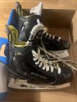 Skridskor Bauer Supreme M4  Storlek 5.5 (EU 39)