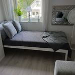 Vit Säng, Madrass Wellpur från Jysk. 