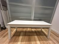 Vita sängbänk