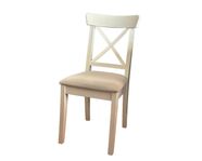 Vit stol IKEA Ingolf med stoppad sits – klassisk och bekv
