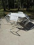 Bord och stolar