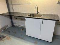 Bänkskiva med skåp