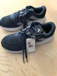 Adidas Questar 3 Löparskor