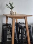 Bar bord med stolar