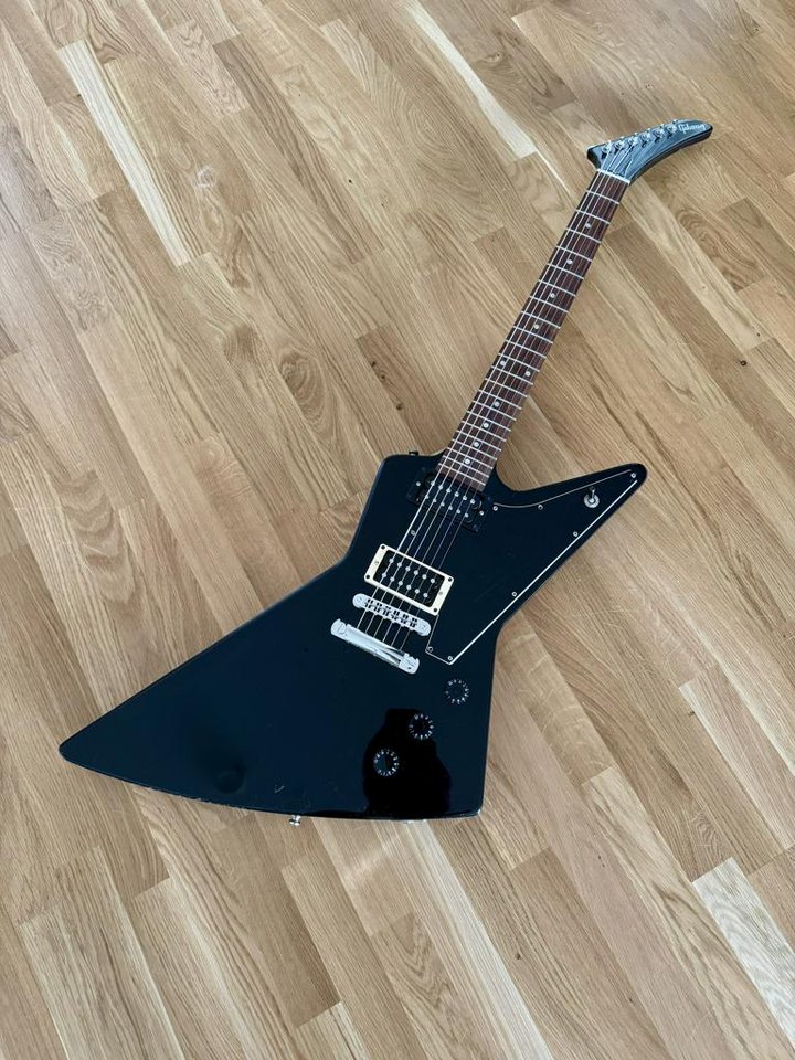 Gibson Explorer 