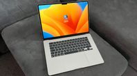MacBook Air M2 15", 256GB Silver