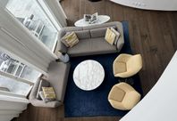 Modern soffa, divan & två fåtöljer (italienska tyger)