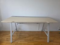 IKEA Utespelare, gamingskrivbord