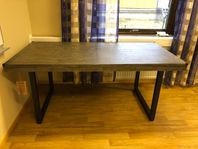 Woodenforge Matbord