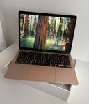 Apple MacBook Air 13” M1 (2020) - 8GB RAM / 256GB SSD