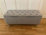 Sittbänk med förvaring