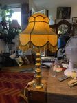 FIN RETRO MÄSSING BORDSLAMPA