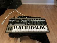 MicroKorg vintage synth uppgraderad