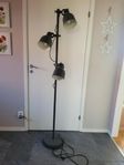 Hektar Ikea lampa.