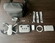 DJI Mini 2 Fly More Combo – Kompakt & Kraftfull Drönare