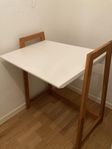 Fint litet skrivbord