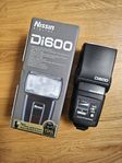Nissin Di600 kanerablixt till bl.a. Canon