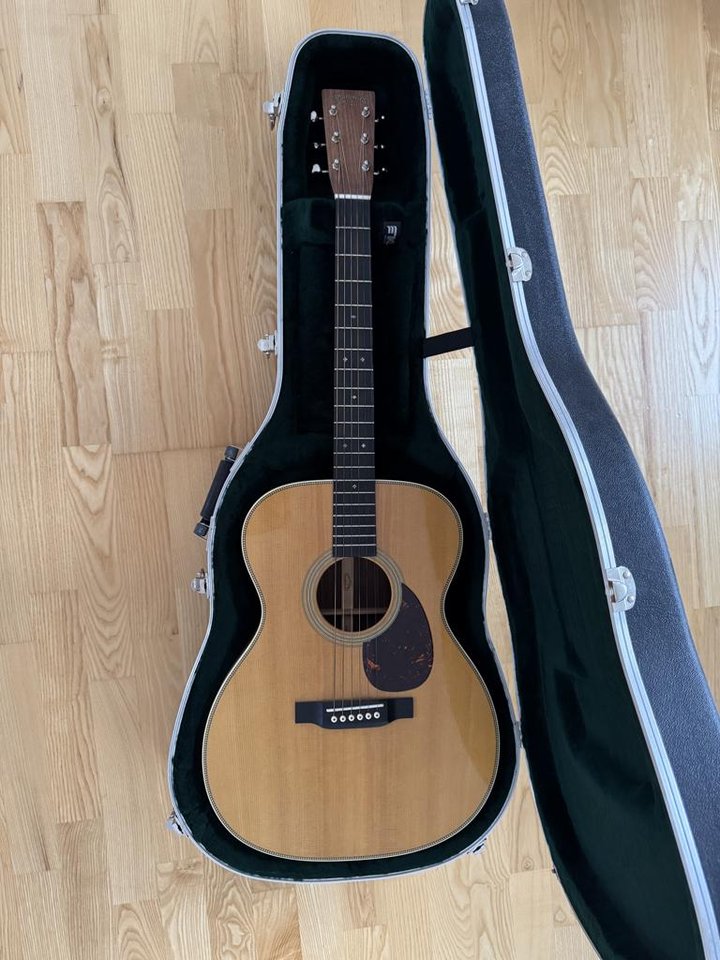 Martin OM-28