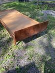 Sängstommar i teak