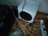 Logitech högtalare med bass