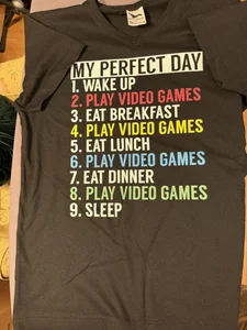 Svart gaming t-shirt helt ny oanvänd storlek 146