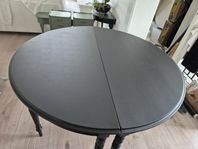 Svarta månbord