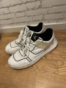 Snygga Calvin Klein street/vardags skor (45) fint beg skick