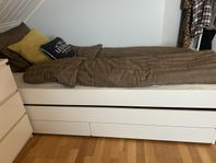 Säng IKEA Släkt