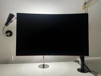 AOC 27" Curved gamingskärm 240Hz 0,5MS