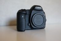 Canon EOS 5D Mark III ( även en L 16-35 mm f.2.8 USM II)