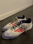 Adidas F50 fotbollskor