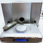 Stereo CD och Radio med två högtalare och woofer LG FFH-S1