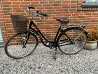 Mycket fin damcykel, Trek Stockholm, 7-växlad