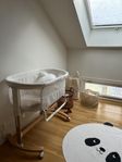 Moweo bedside crib