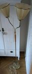 Tvåarmad äldre golvlampa vintage/retro/antik